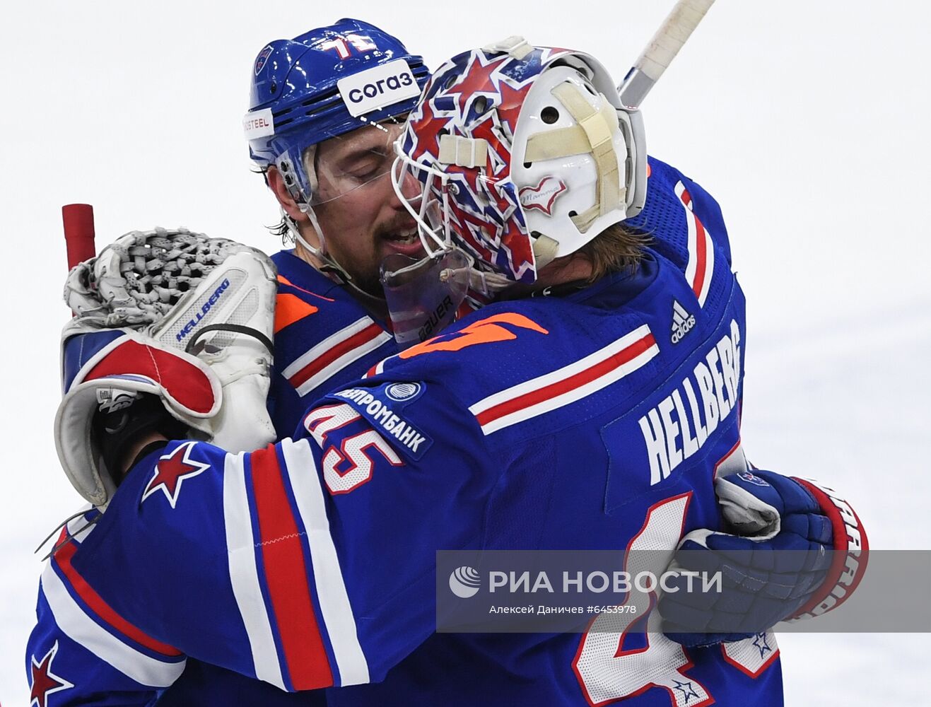 Хоккей. КХЛ. Матч СКА – "Локомотив"