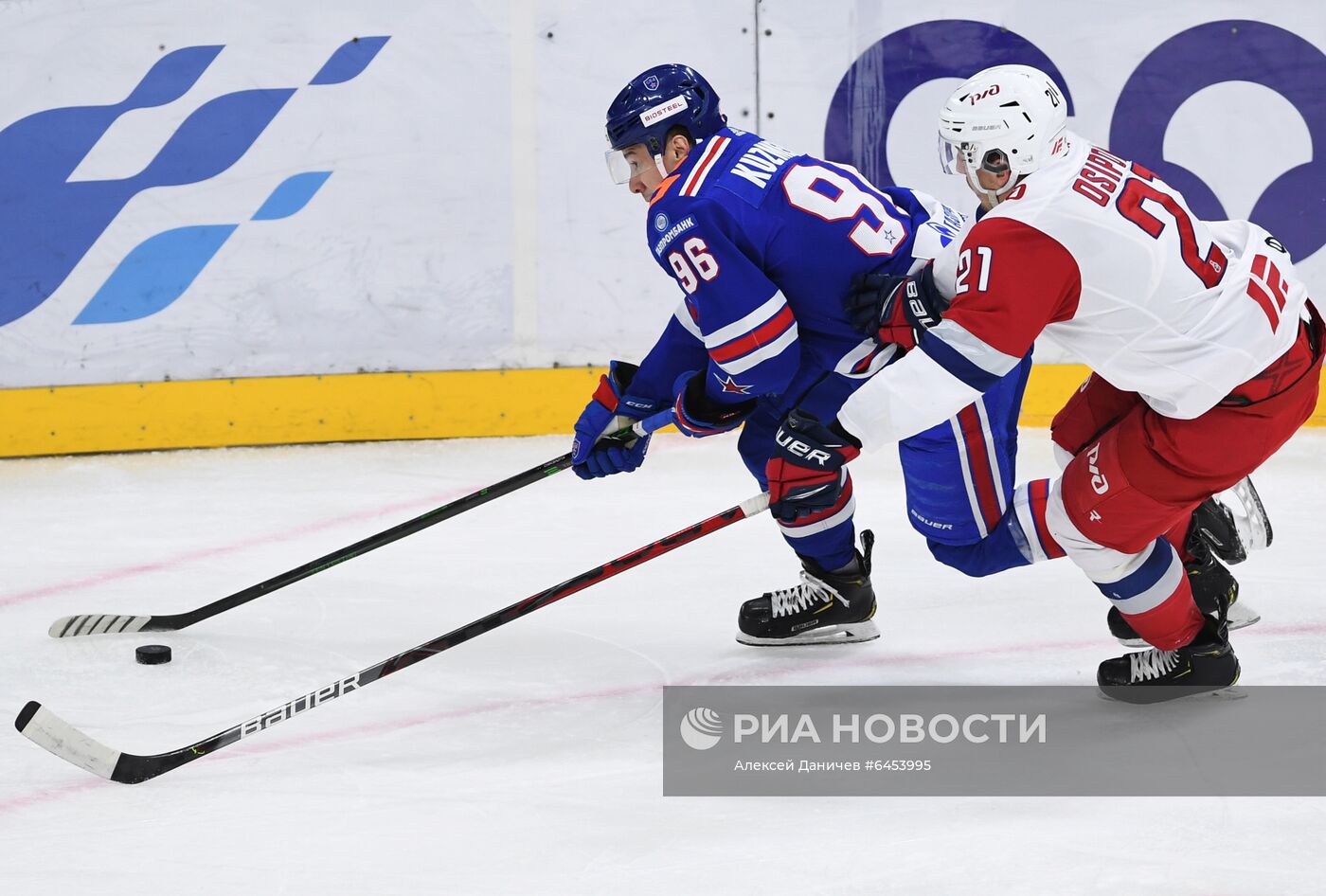 Хоккей. КХЛ. Матч СКА – "Локомотив"