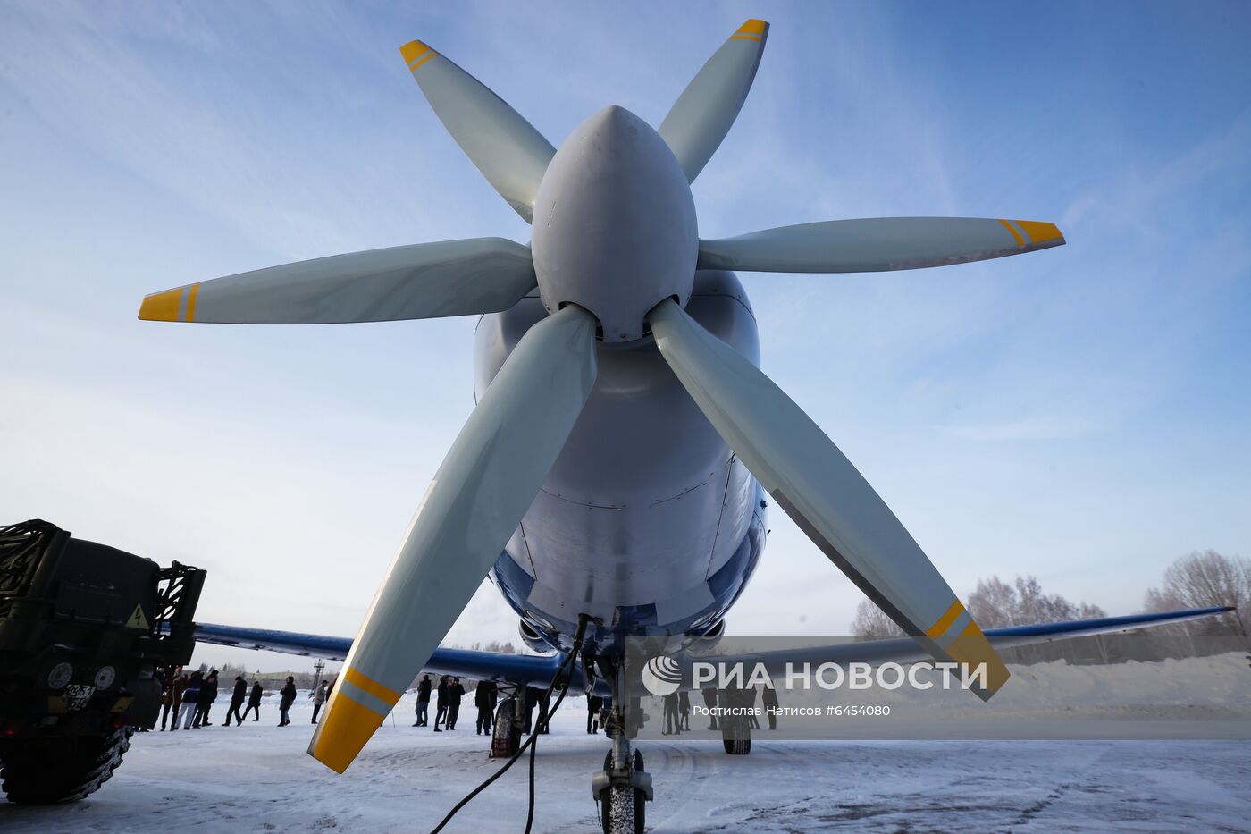 Выкатка самолета с первым в мире сверхпроводящим электрическим двигателем