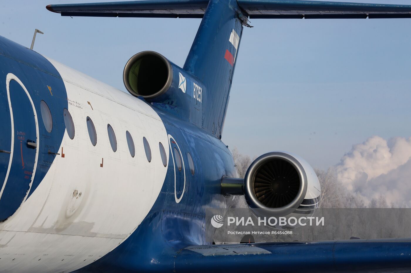 Выкатка самолета с первым в мире сверхпроводящим электрическим двигателем