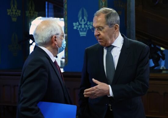 Встреча главы МИД РФ С. Лаврова и верховного представителя ЕС Ж. Борреля