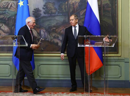 Встреча главы МИД РФ С. Лаврова и верховного представителя ЕС Ж. Борреля