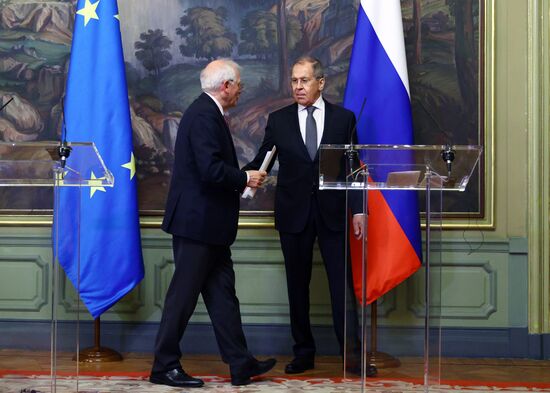 Встреча главы МИД РФ С. Лаврова и верховного представителя ЕС Ж. Борреля
