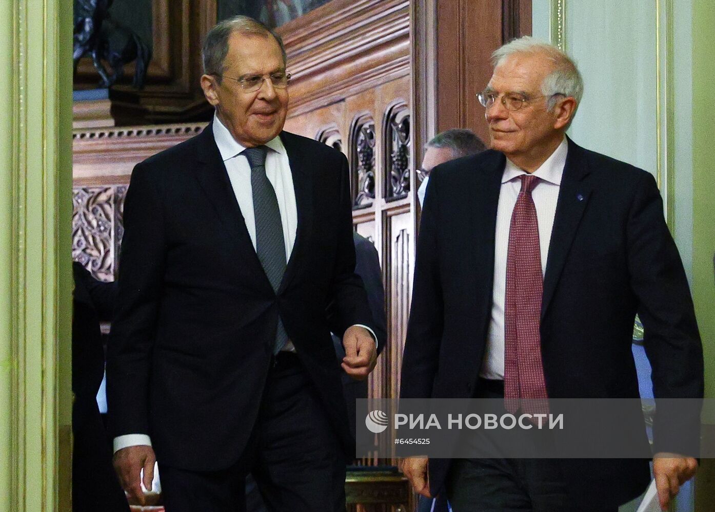 Встреча главы МИД РФ С. Лаврова и верховного представителя ЕС Ж. Борреля