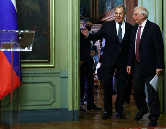 Встреча главы МИД РФ С. Лаврова и верховного представителя ЕС Ж. Борреля