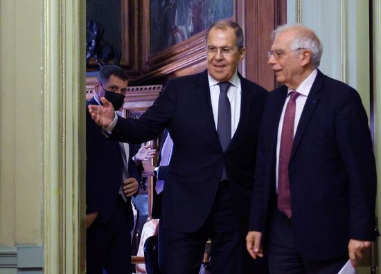 Встреча главы МИД РФ С. Лаврова и верховного представителя ЕС Ж. Борреля