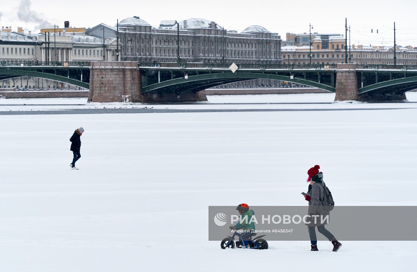 Зима в Санкт-Петербурге