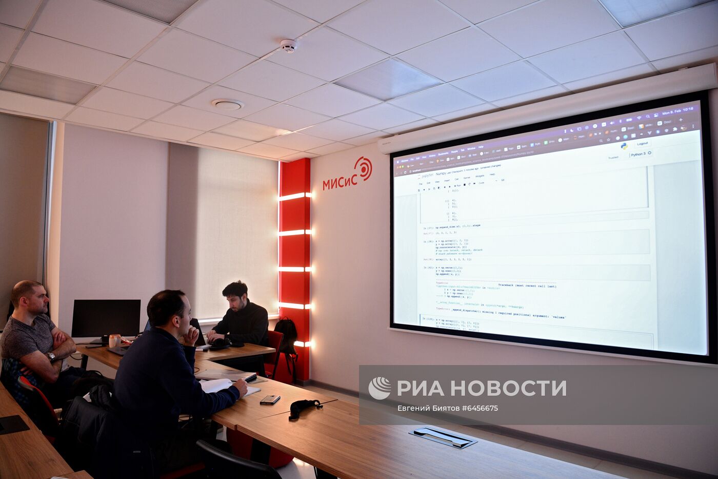 Возобновление очного обучения в вузах