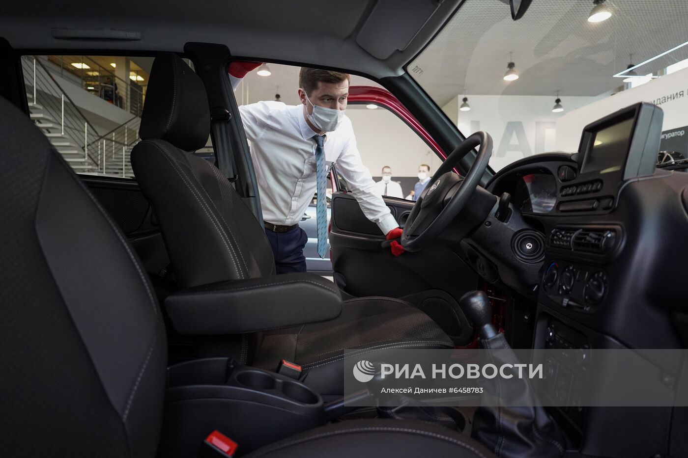 Старт продаж автомобиля LADA Niva Travel