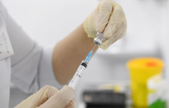 Пункт вакцинации от коронавируса в ТРЦ "Щелковский"