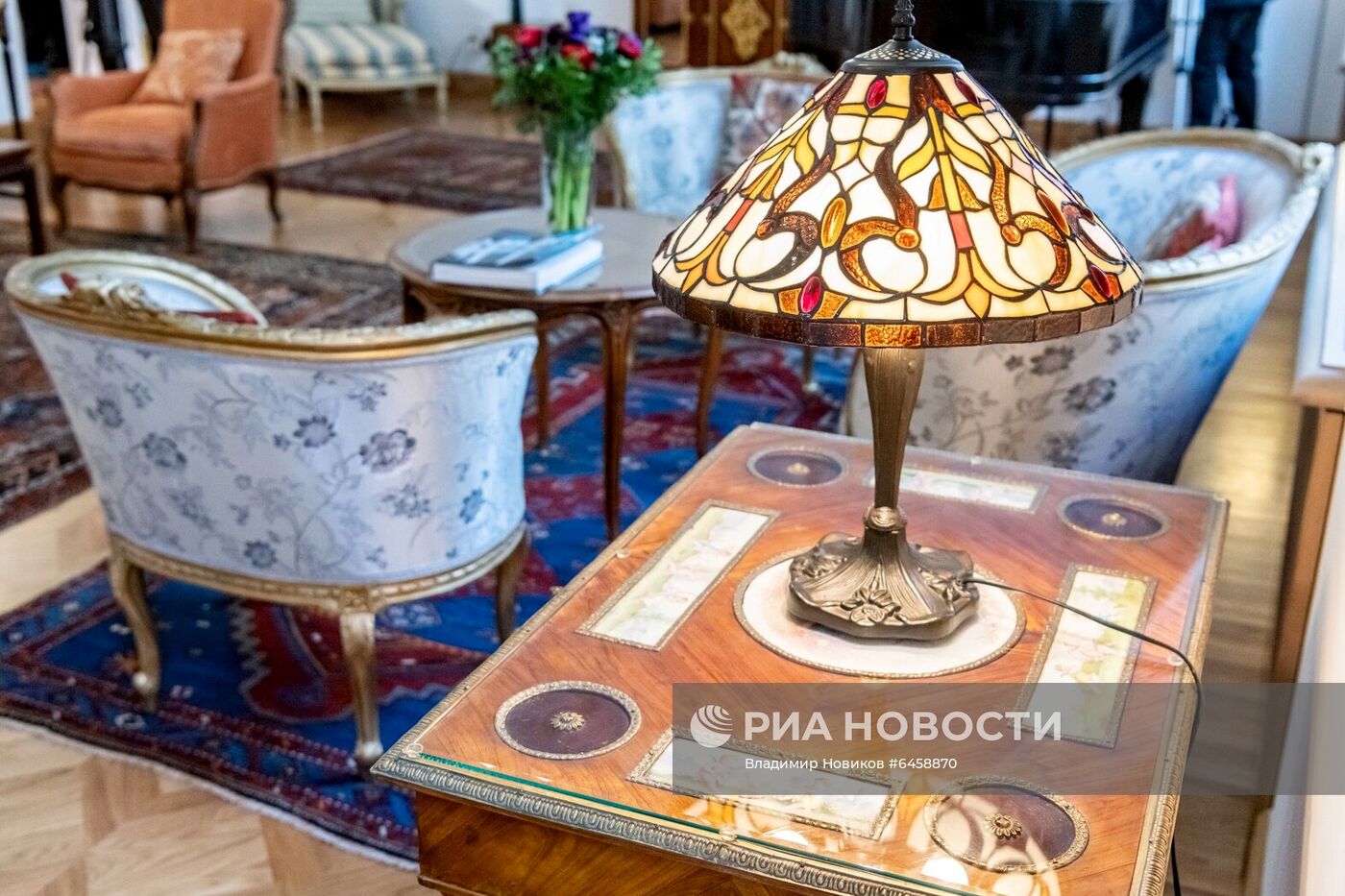 Мэр Москвы С. Собянин осмотрел итоги реставрации здания посольства Бразилии в Москве