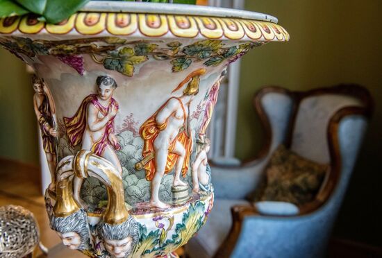 Мэр Москвы С. Собянин осмотрел итоги реставрации здания посольства Бразилии в Москве