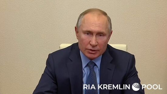 Путин обсудил с членами Совбеза РФ новые шаги по сдерживанию гонки вооружений