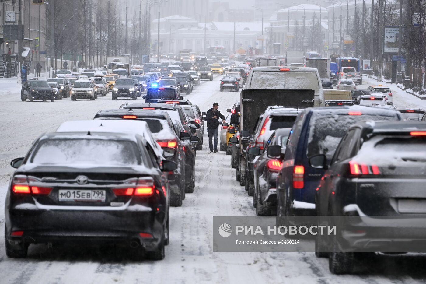 Снегопад в Москве