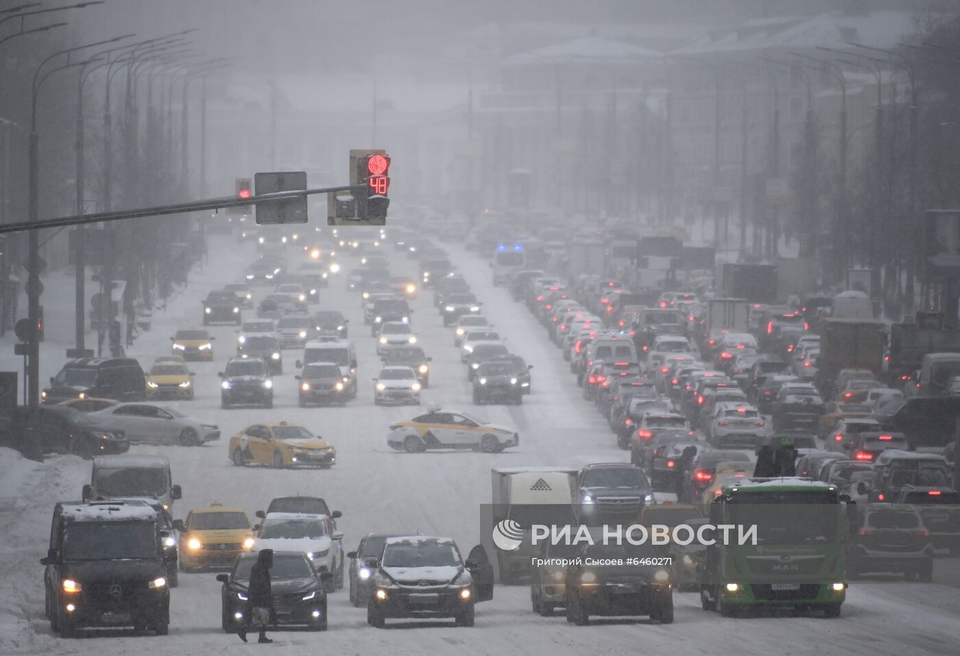 Снегопад в Москве