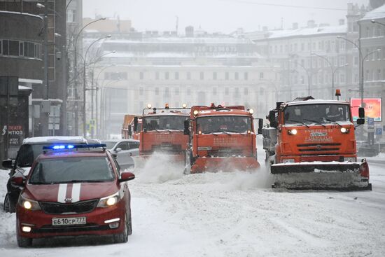 Снегопад в Москве