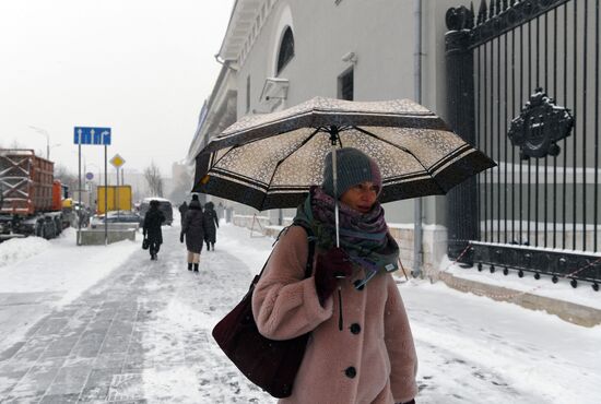 Снегопад в Москве