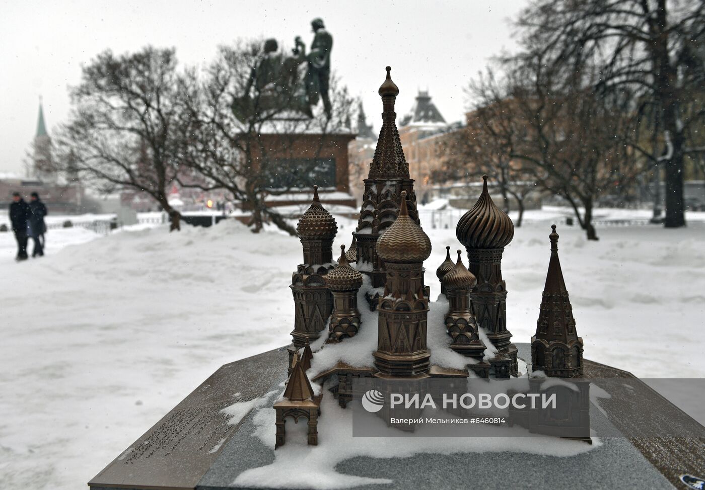 В храме Василия Блаженного появились тактильные макеты для незрячих и слабовидящих