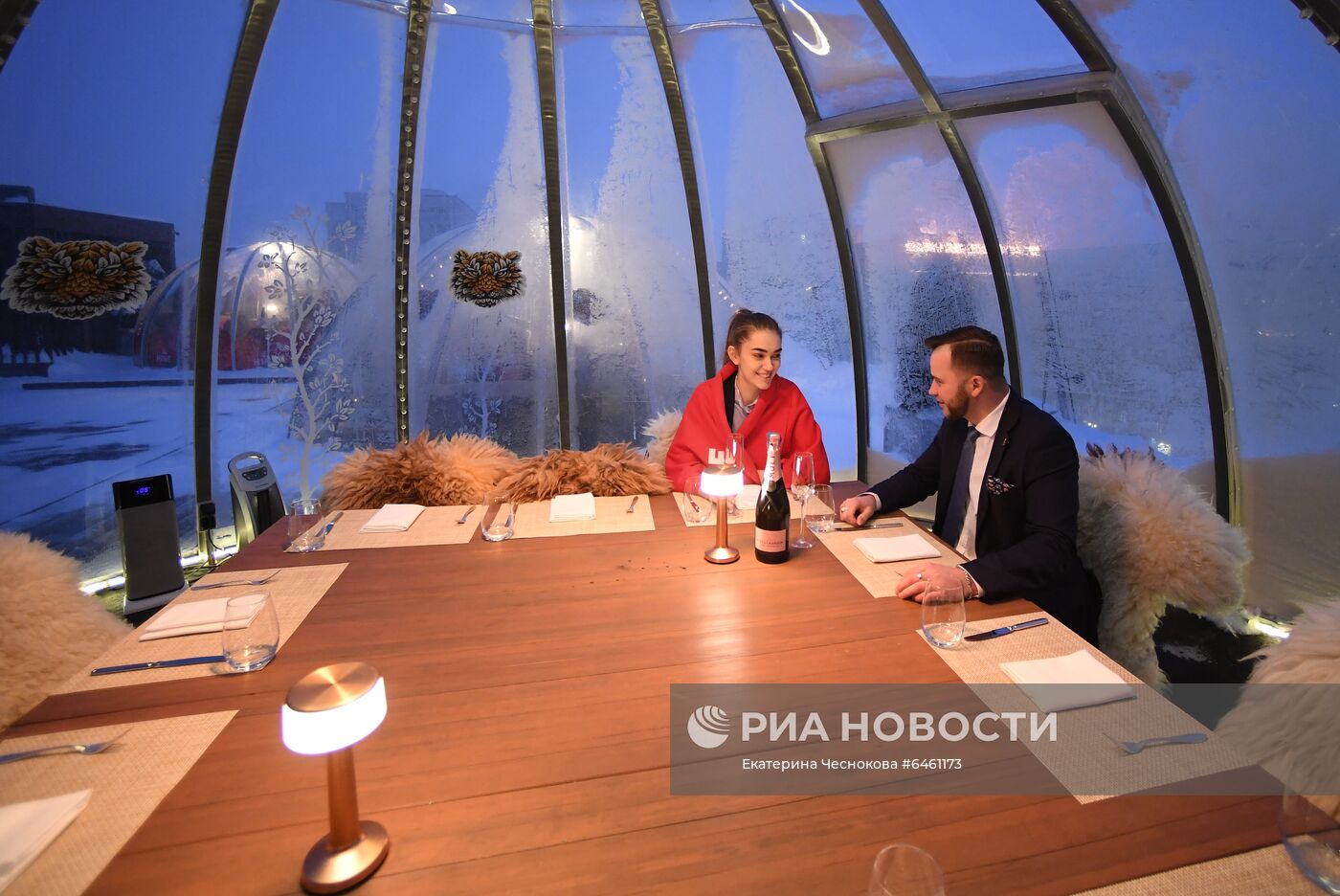 Приватные беседки на террасе ресторана O2 Lounge