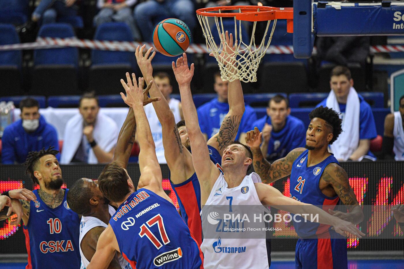 Баскетбол. Единая лига ВТБ. Матч ЦСКА - "Зенит"