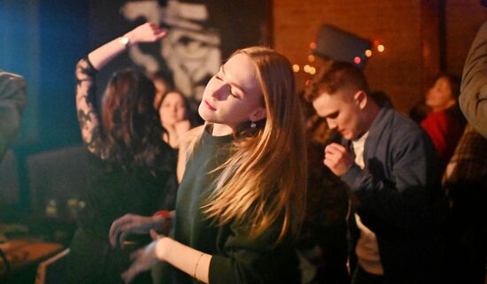 Возобновление работы ночных клубов в Омске