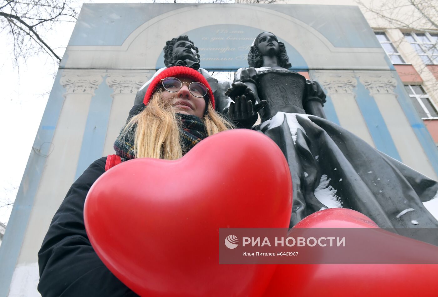 Акция "Цепь солидарности" в поддержку политзаключенных