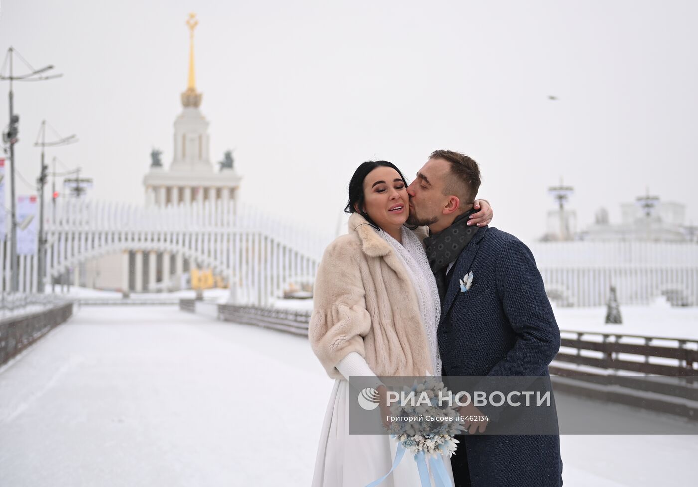 Празднование Дня всех влюбленных в Москве