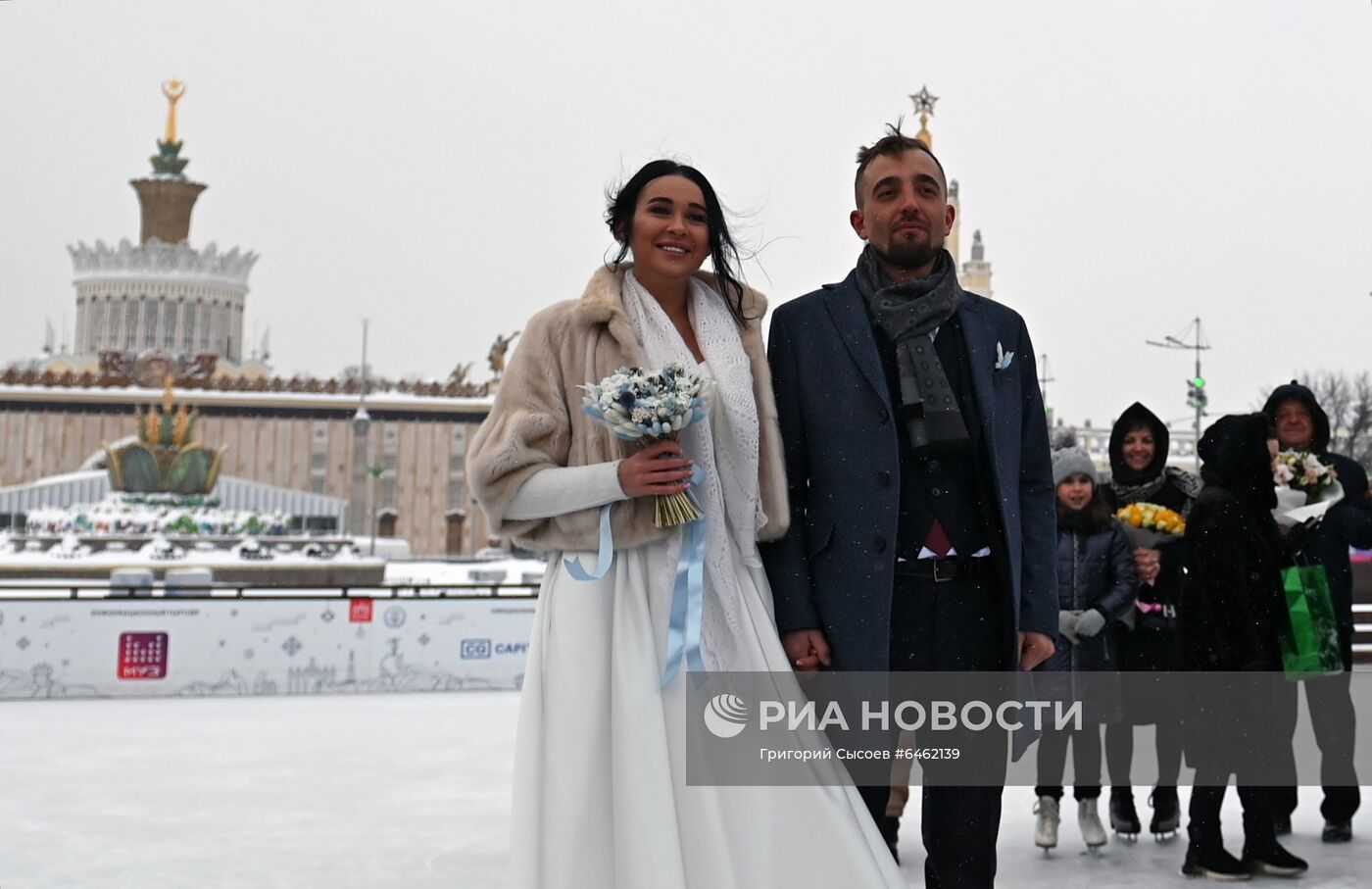 Празднование Дня всех влюбленных в Москве