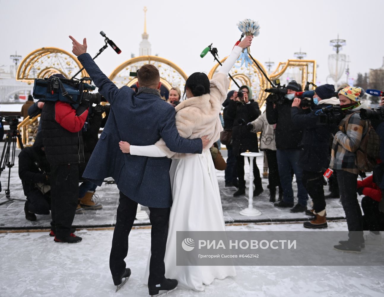 Празднование Дня всех влюбленных в Москве