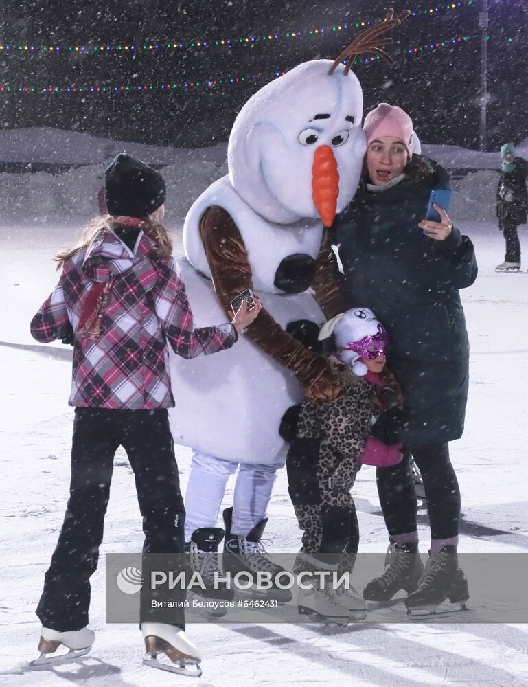 Празднование Дня всех влюбленных в Москве