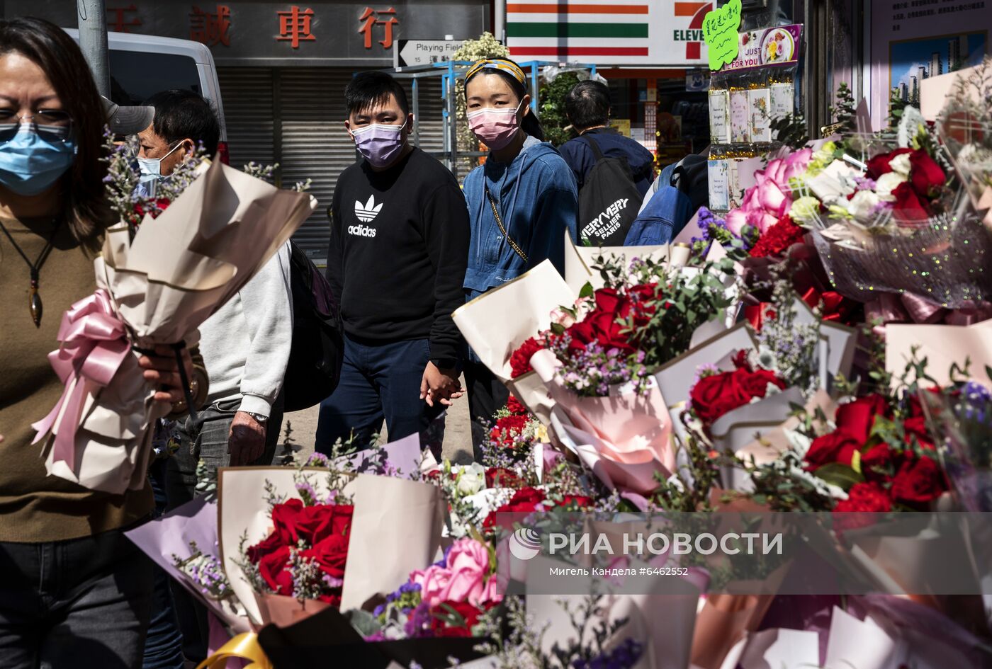 Празднование Дня всех влюбленных в Гонконге