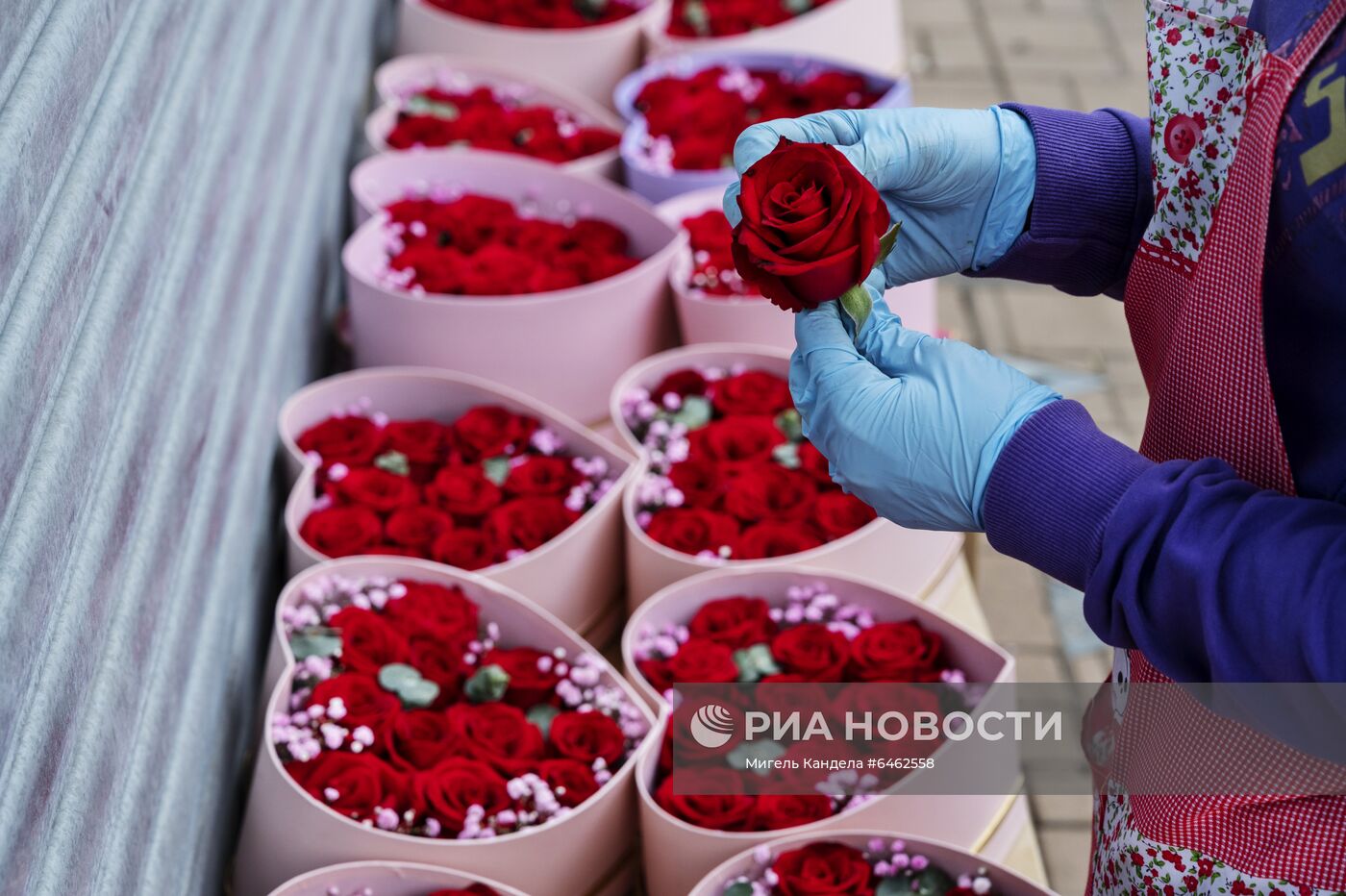 Празднование Дня всех влюбленных в Гонконге