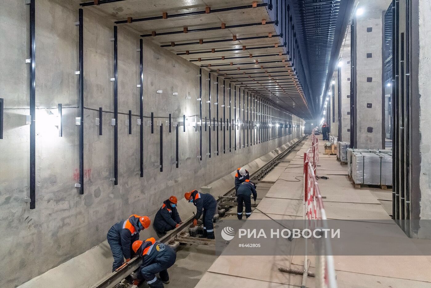 Мэр Москвы С. Собянин осмотрел строительство станции "Воронцовская" БКЛ