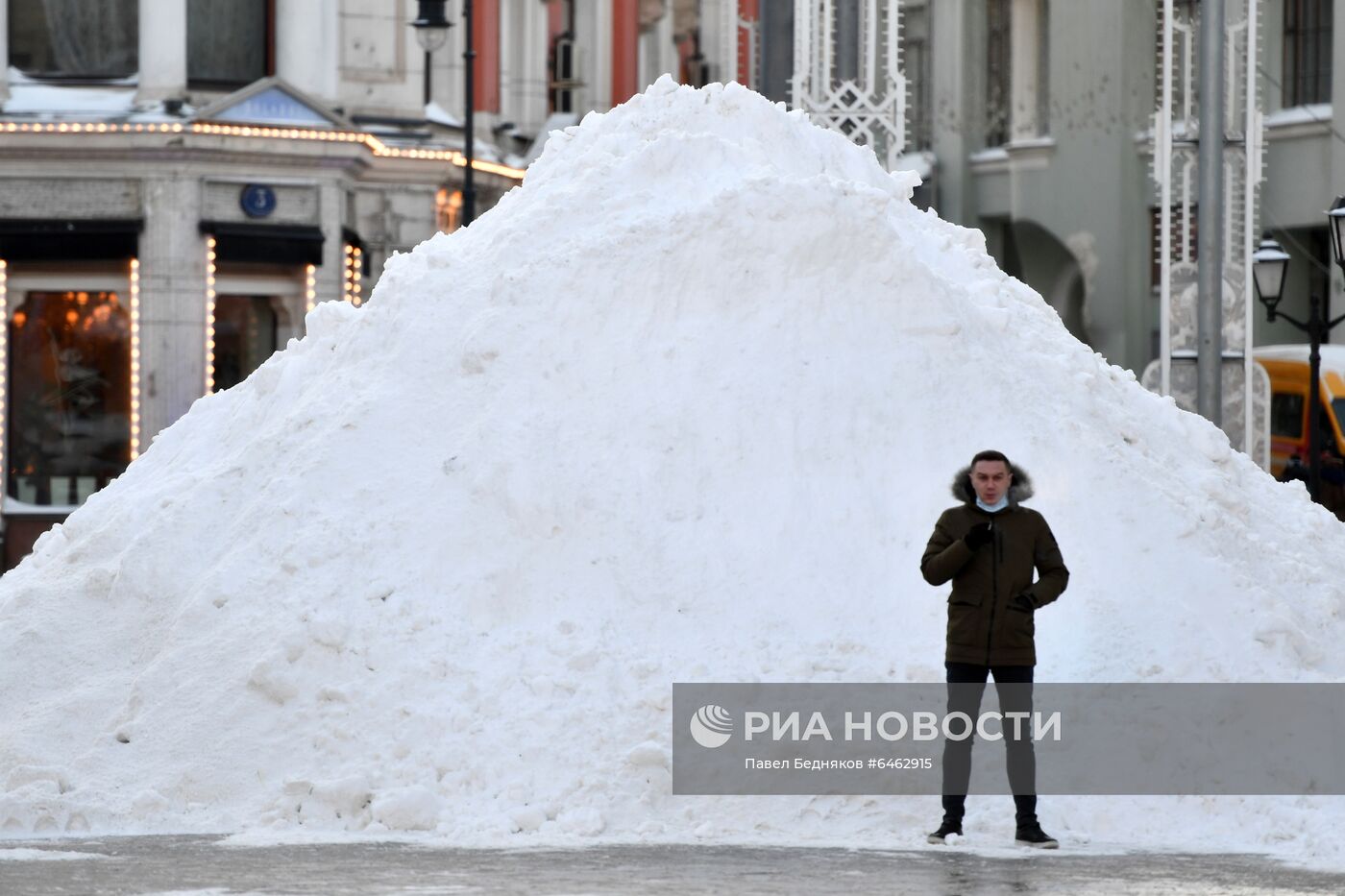 Последствия снегопада в Москве