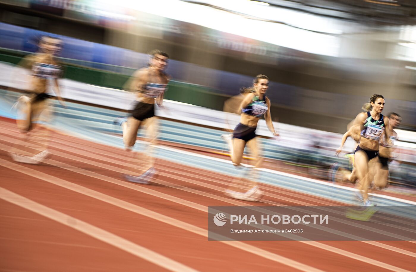 Легкая атлетика. Чемпионат России в помещении. Первый день