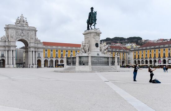 Ужесточение карантинных мер в Португалии