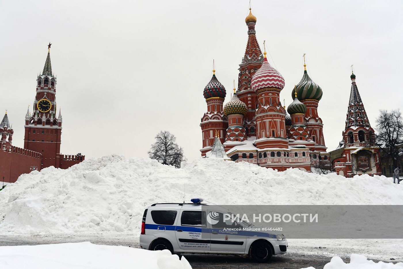 Последствия снегопада в Москве
