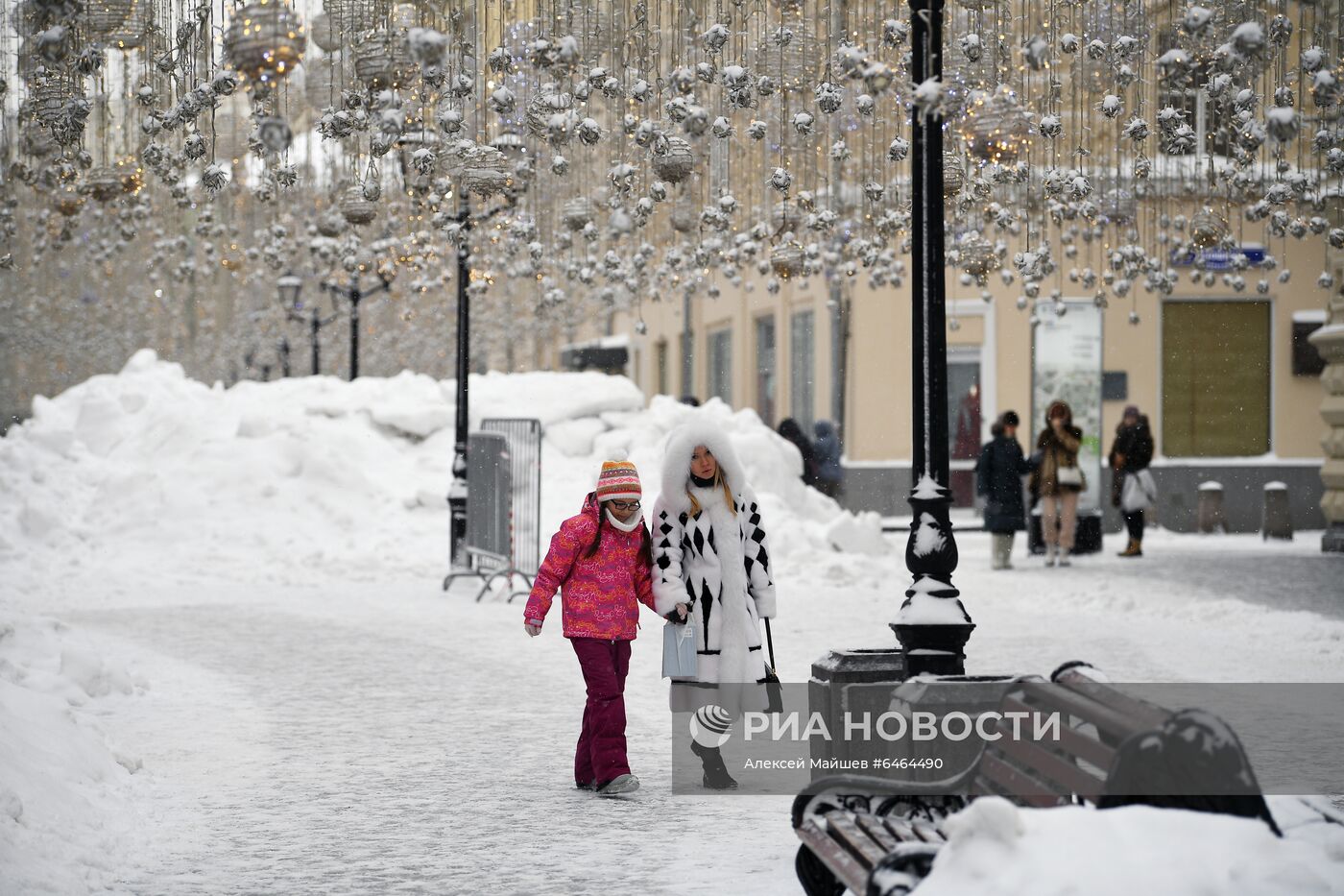Последствия снегопада в Москве
