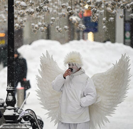 Последствия снегопада в Москве Последствия снегопада в Москве