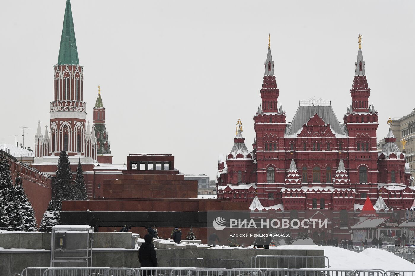 Последствия снегопада в Москве