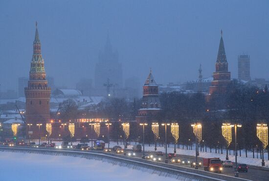 Последствия снегопада в Москве