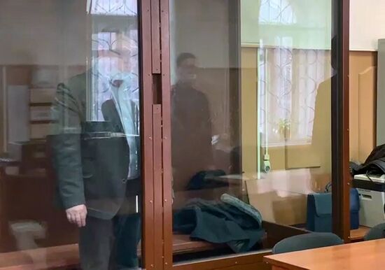 Суд арестовал бывшего топ-менеджера "Ростелекома" А. Левакова