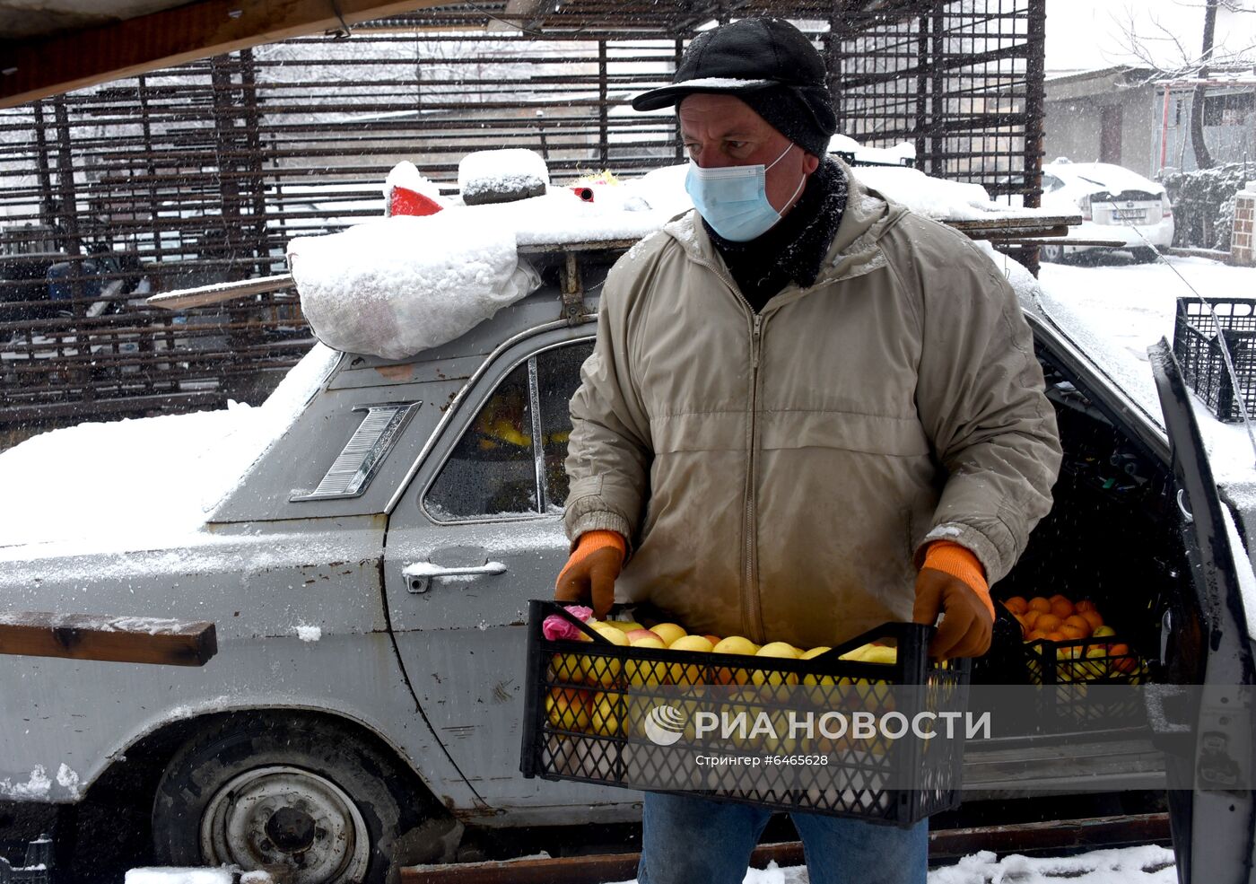 Последствия снегопада в Тбилиси