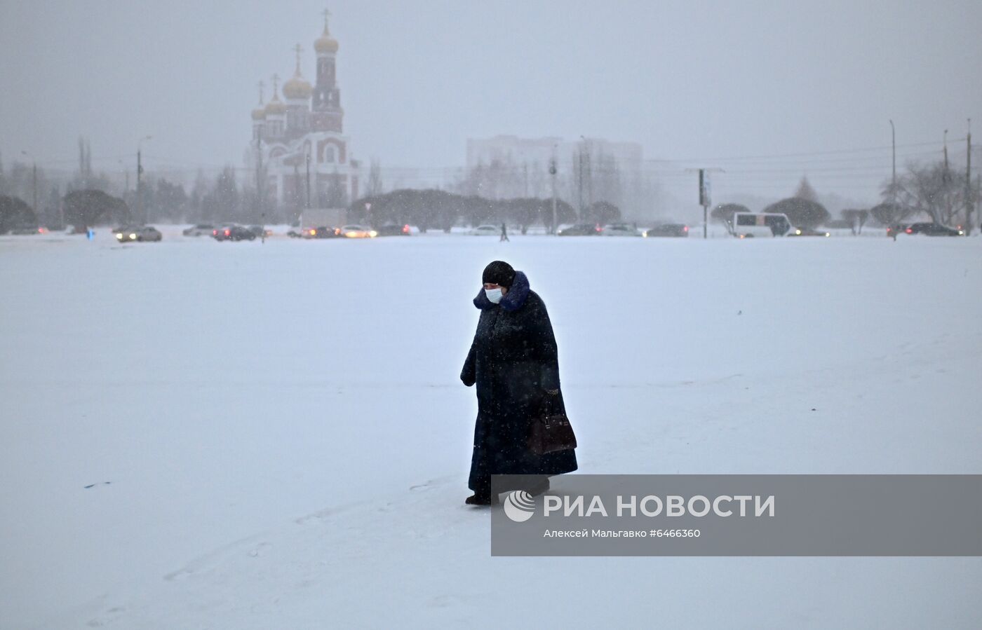 Последствия метели в Омске