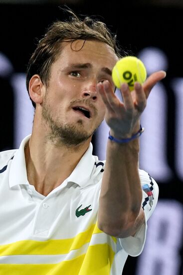 Теннис. Открытый чемпионат Австралии - 2021. Матч Д. Медведев - С. Циципас