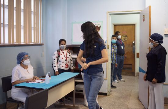 Старт вакцинации от коронавируса в Венесуэле