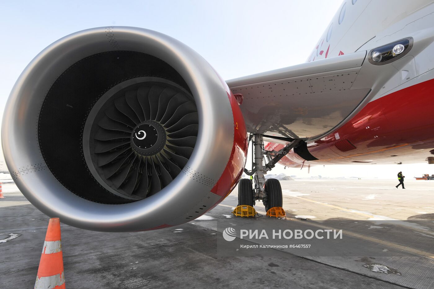 Презентация лайнера Superjet 100 "Магнитогорск"