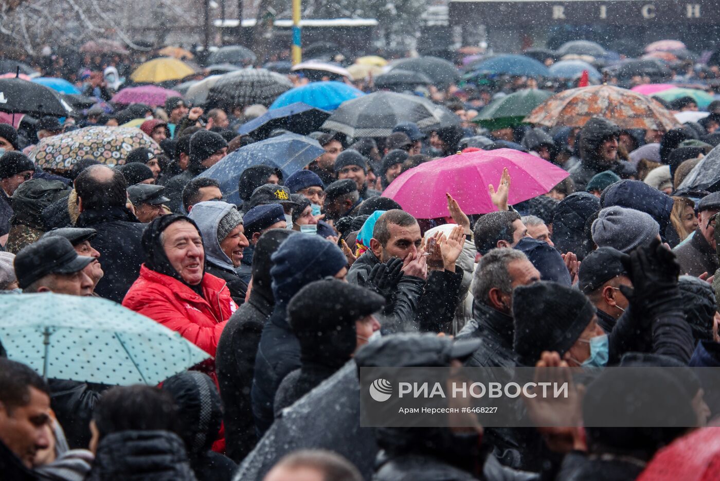 Акция протеста оппозиции в Ереване