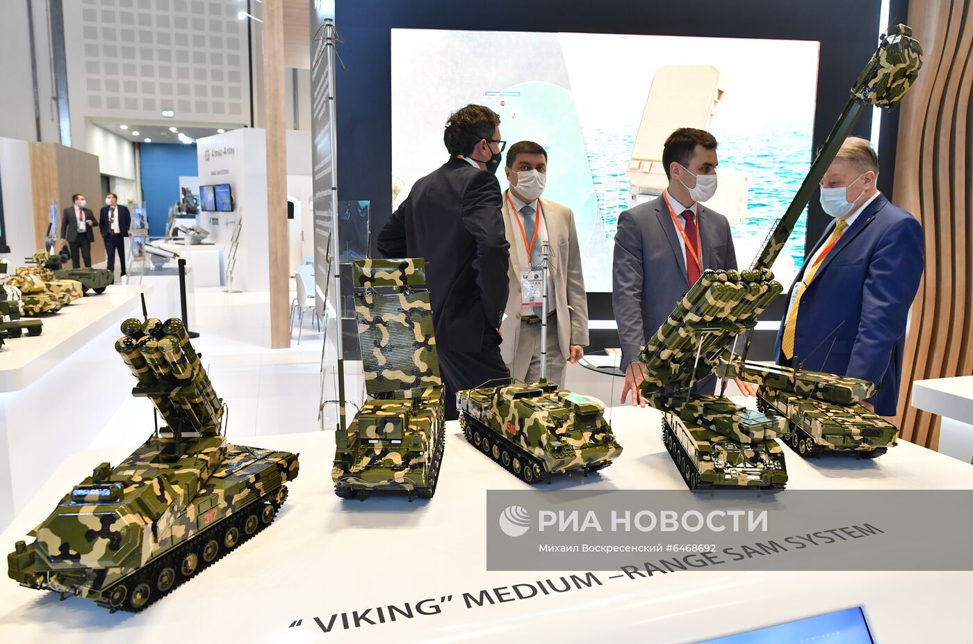 Выставка оборонной промышленности IDEX-2021 в Абу-Даби