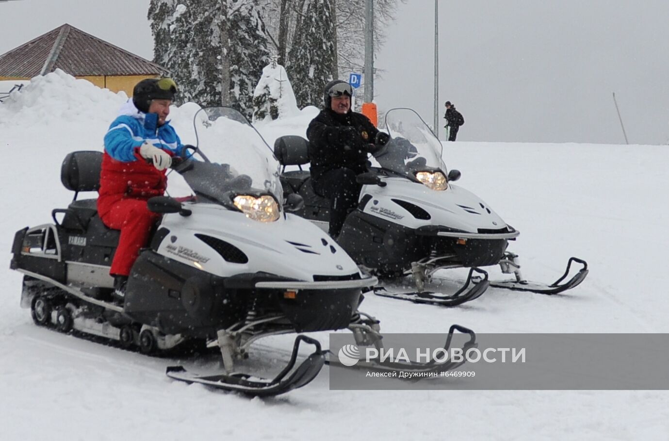 Президент РФ В. Путин встретился с президентом Белоруссии А. Лукашенко